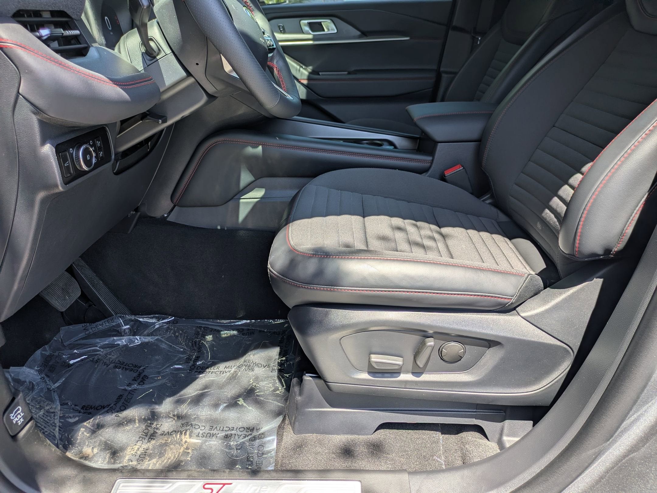 2026 Ford Explorer ST-Line - Crossroads Courtesy Demo