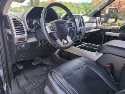 2017 Ford Super Duty F-250 SRW Lariat