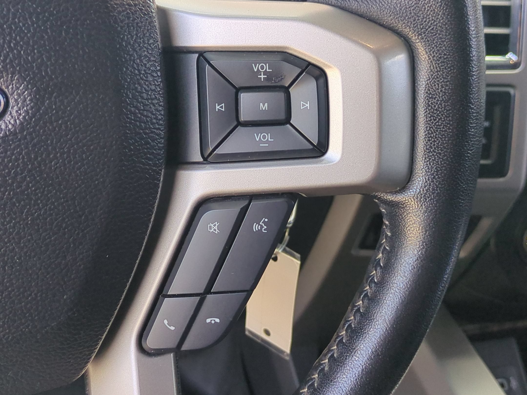 2017 Ford Super Duty F-250 SRW Lariat