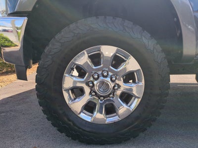2017 Ford Super Duty F-250 SRW Lariat