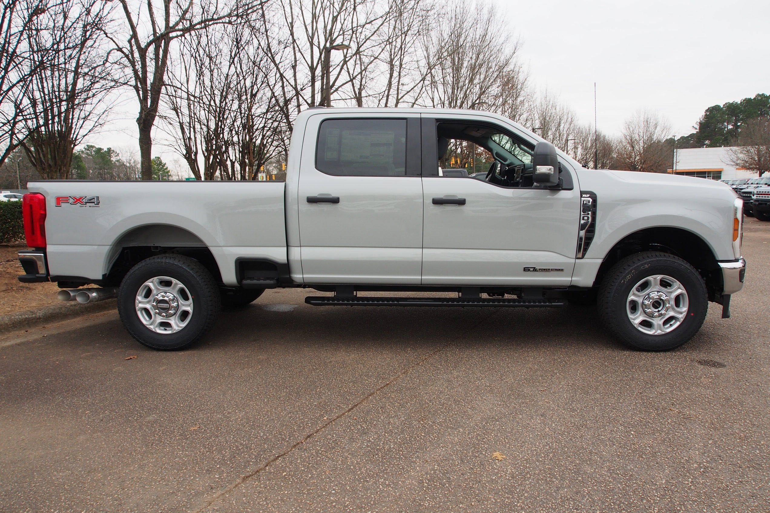 2026 Ford Super Duty F-250 SRW XLT