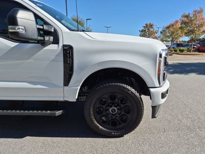 2027 Ford Super Duty F-250 SRW XLT