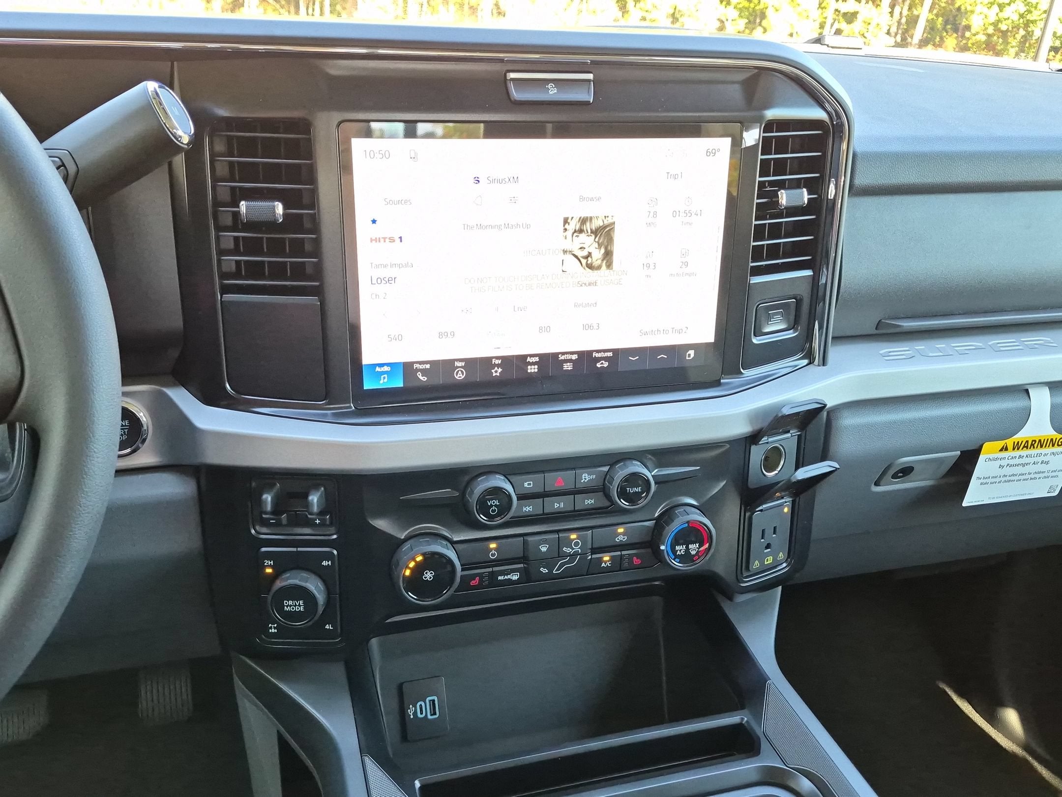 2027 Ford Super Duty F-250 SRW XLT