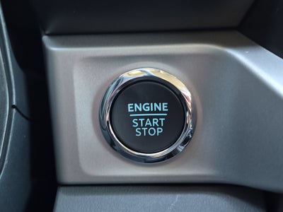 2027 Ford Super Duty F-250 SRW XLT