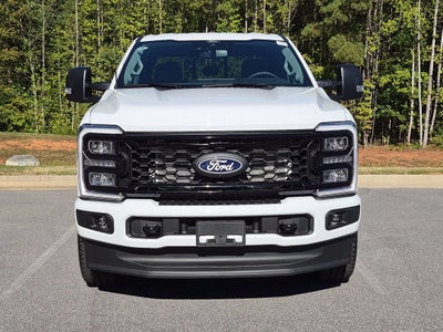 2027 Ford Super Duty F-250 SRW XLT