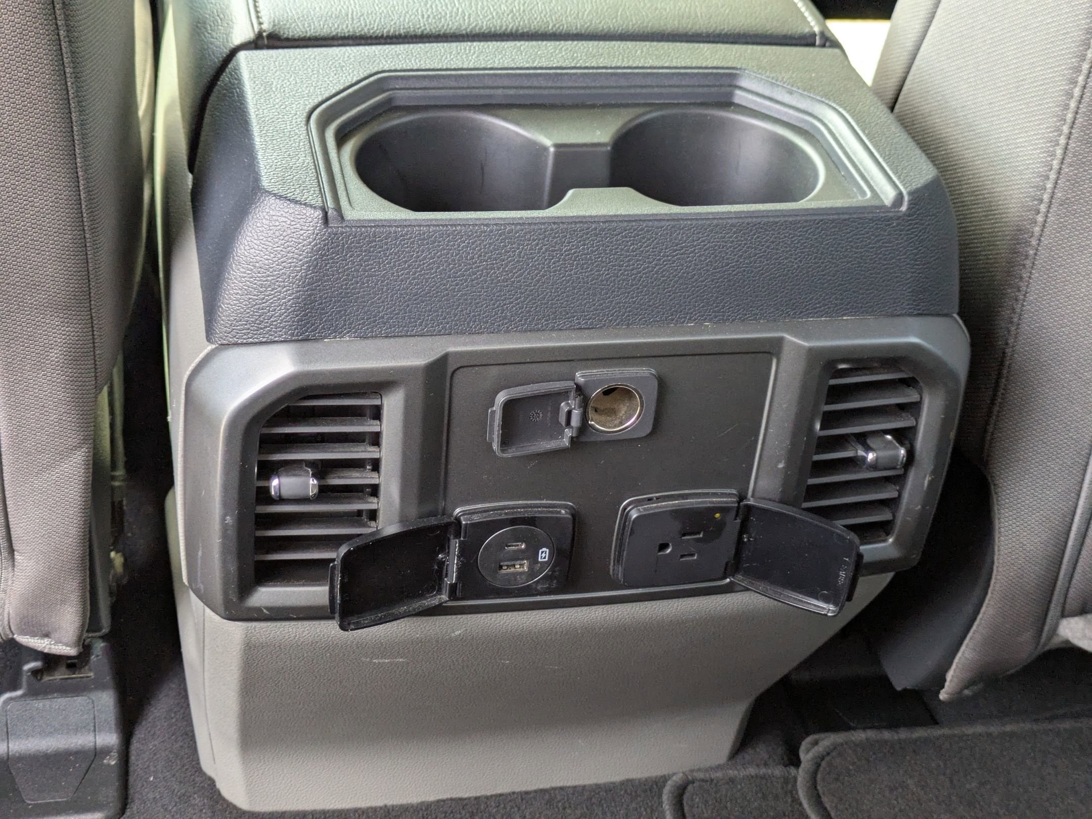 2022 Ford Super Duty F-250 SRW XLT