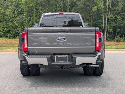 2026 Ford Super Duty F-350 DRW LARIAT