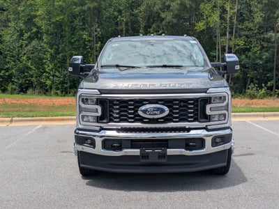 2026 Ford Super Duty F-350 DRW LARIAT