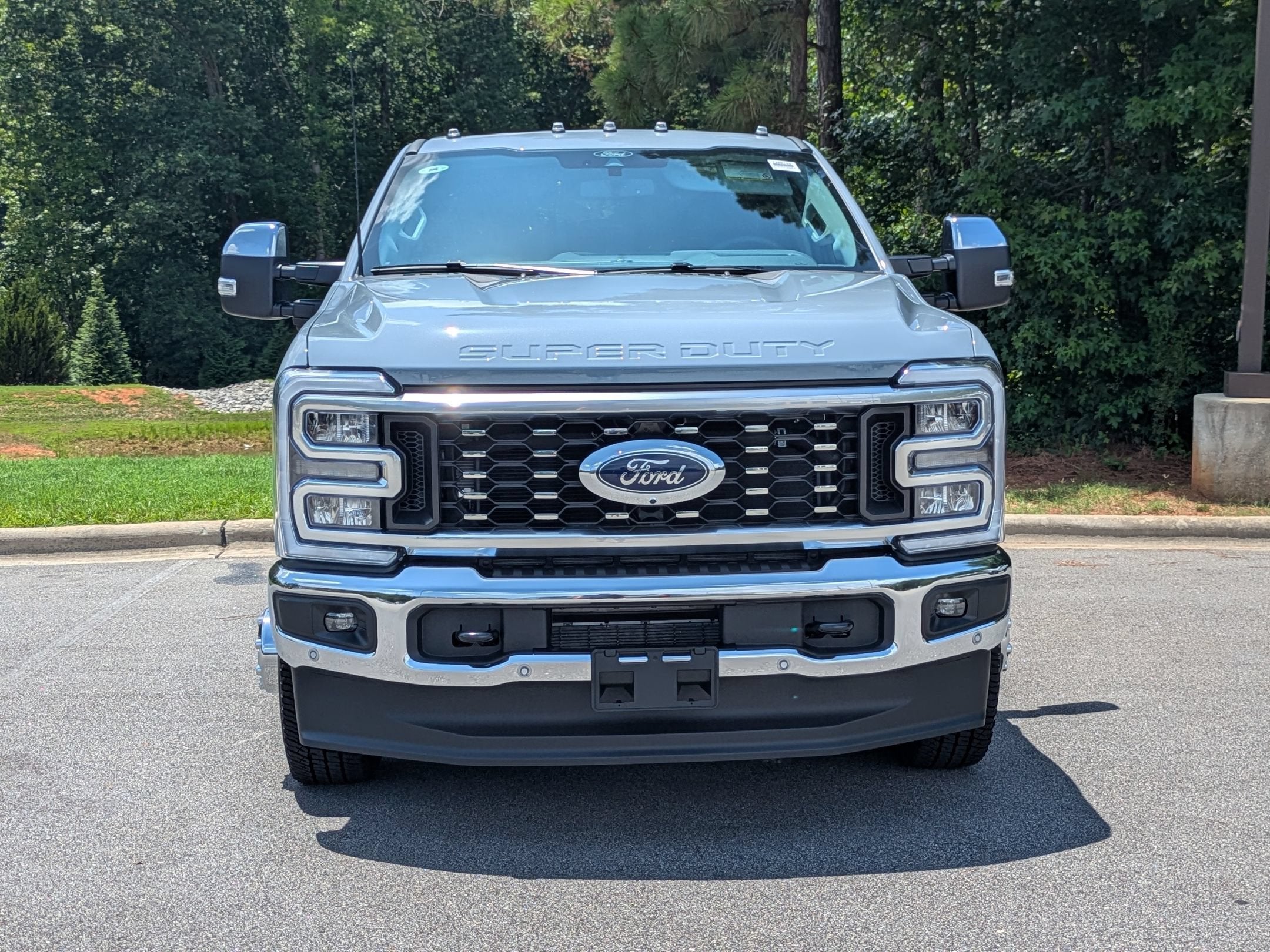 2026 Ford Super Duty F-350 DRW LARIAT