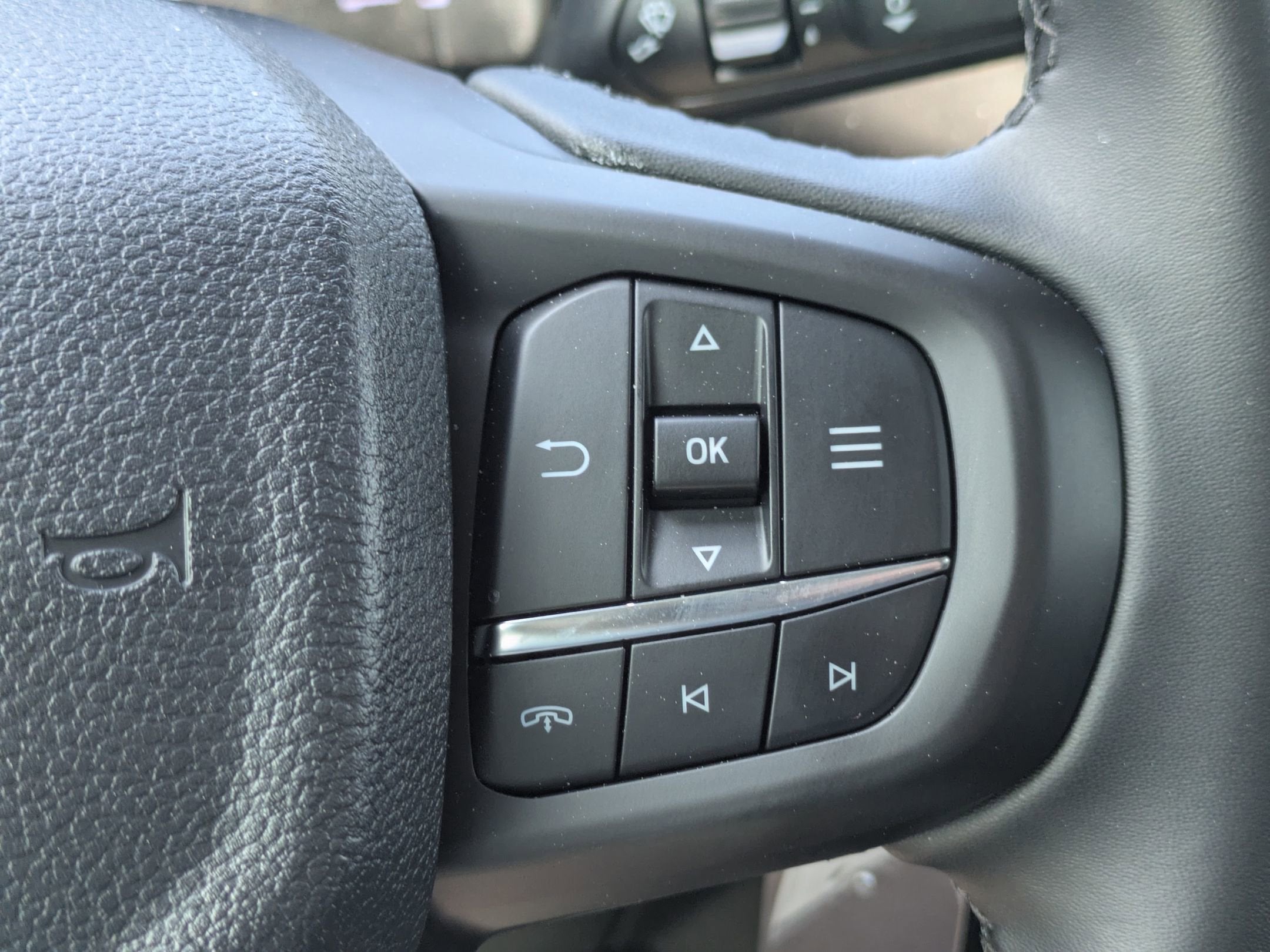 2025 Ford Ranger XLT - Crossroads Courtesy Demo