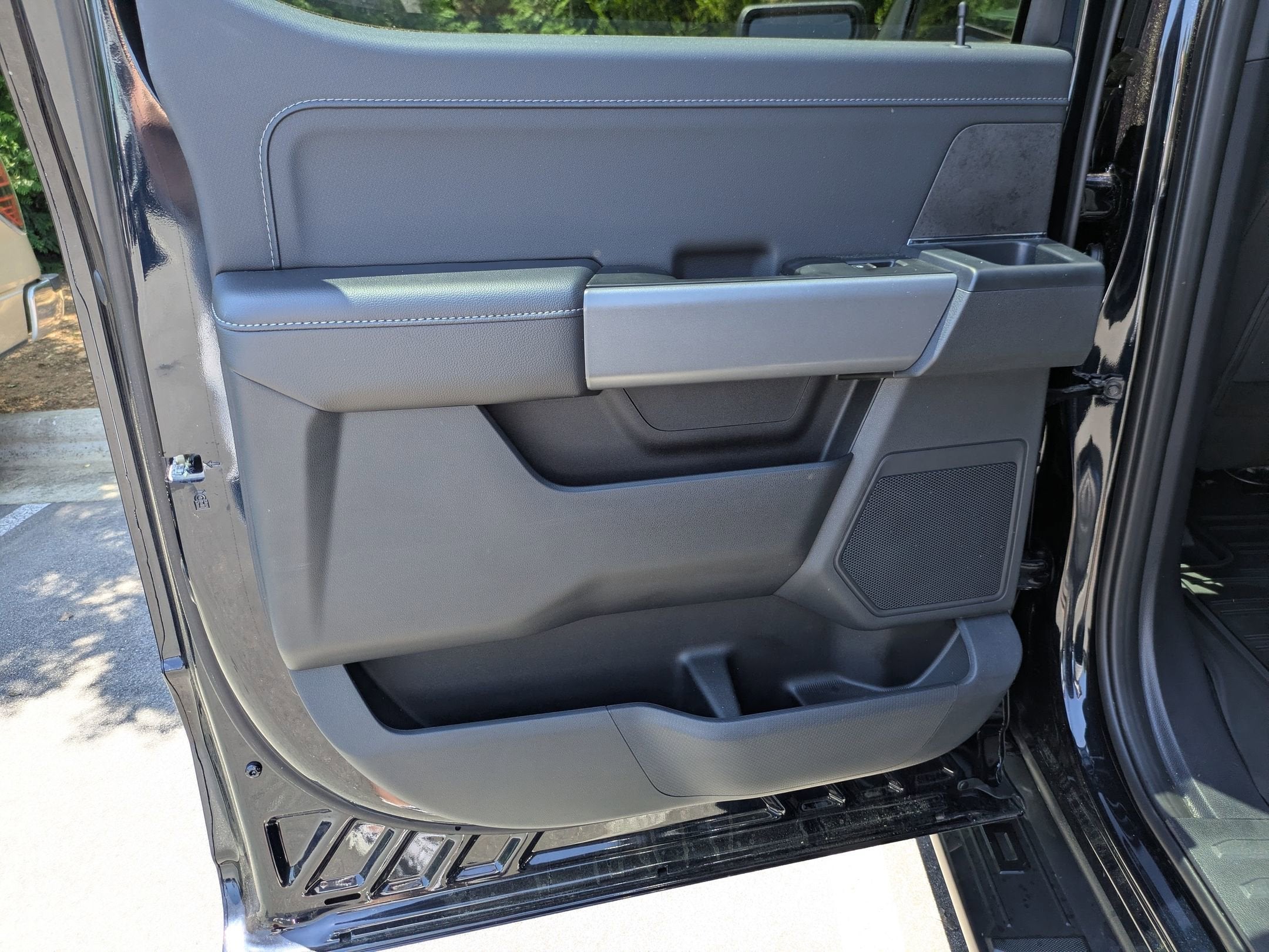 2026 Ford F-150 XLT - Crossroads Courtesy Demo