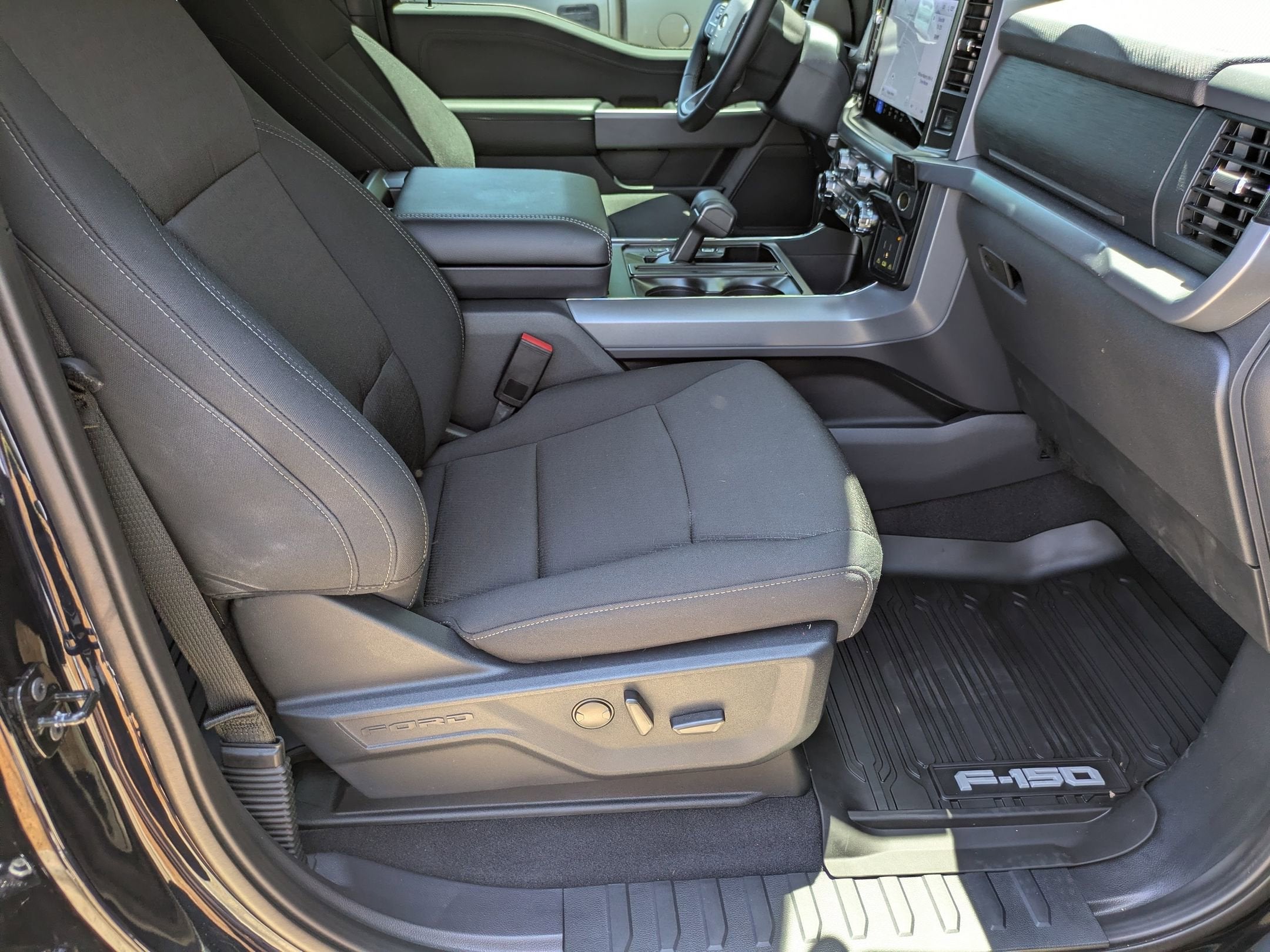2026 Ford F-150 XLT - Crossroads Courtesy Demo