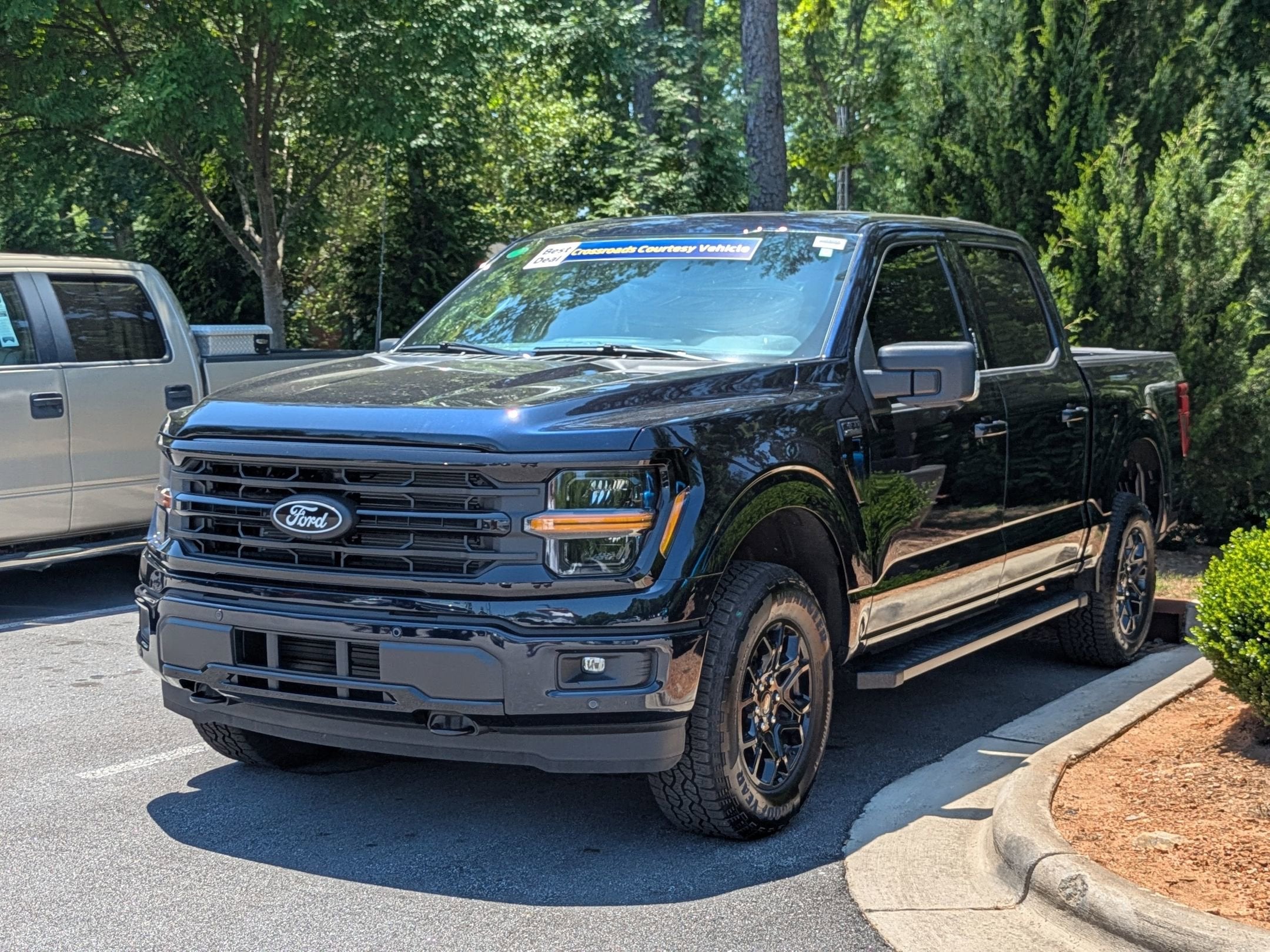2026 Ford F-150 XLT - Crossroads Courtesy Demo