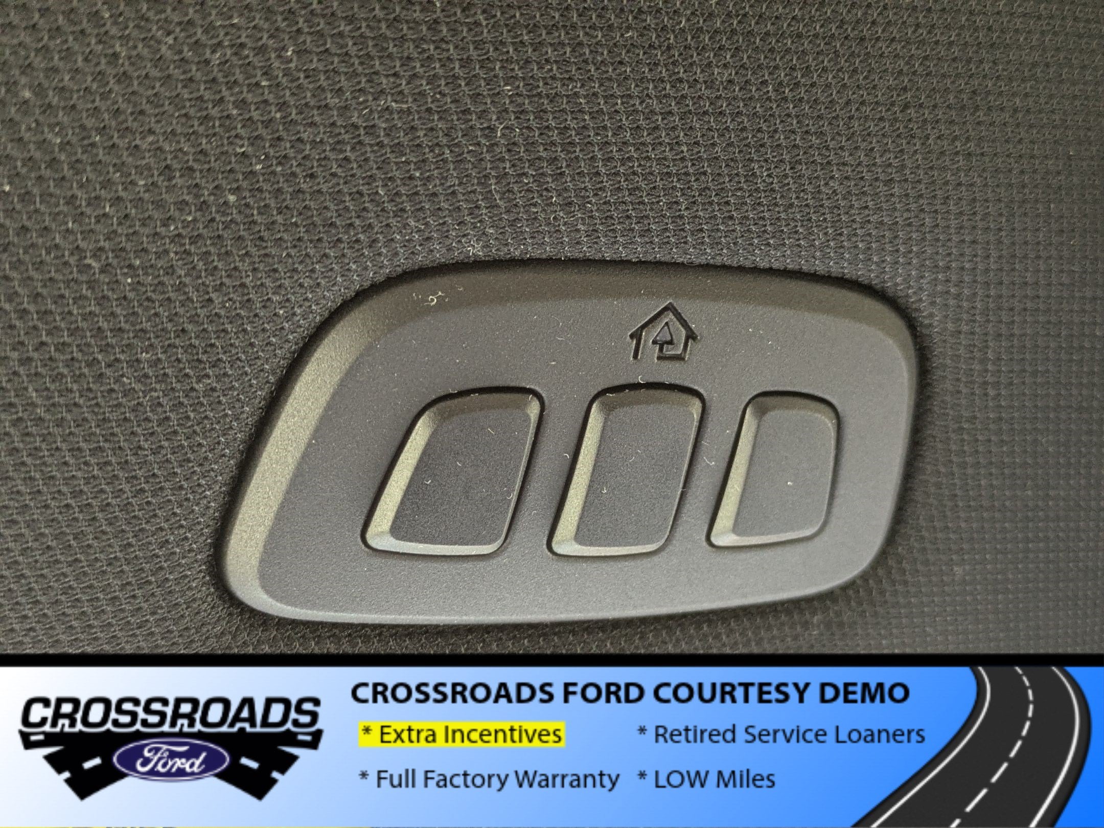 2026 Ford F-150 Lariat - Crossroads Courtesy Demo