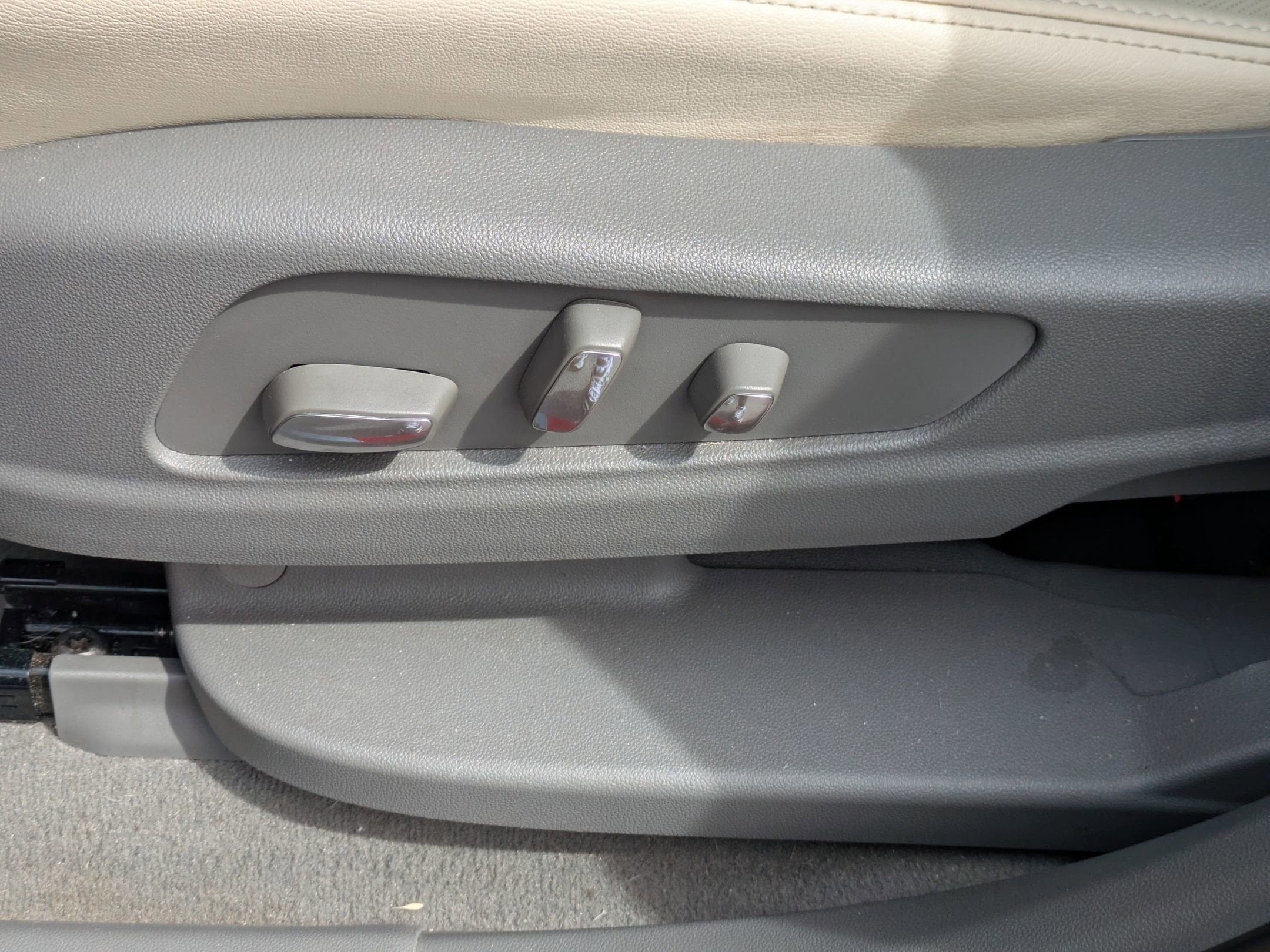 2023 Cadillac XT6 FWD Premium Luxury