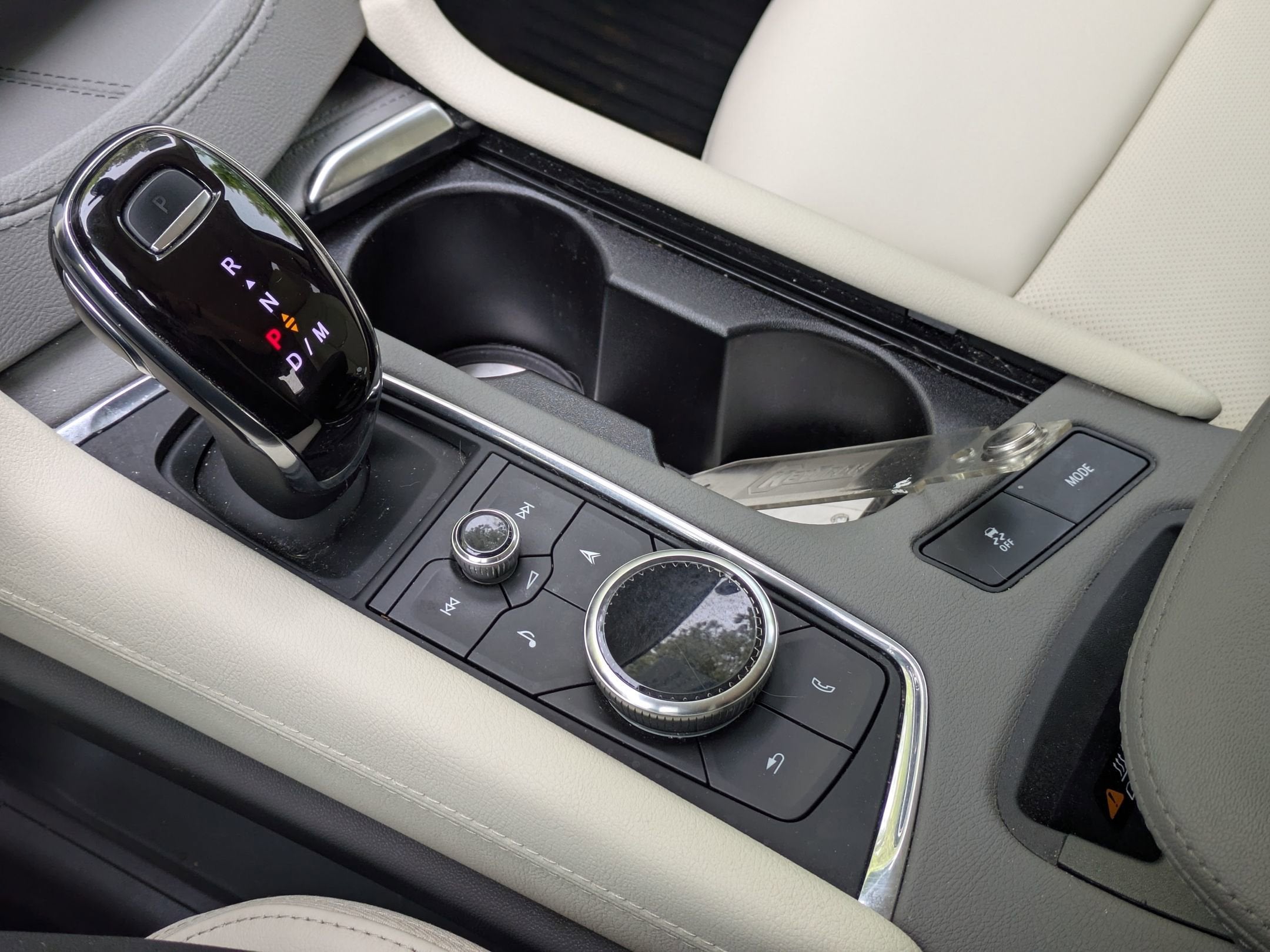 2023 Cadillac XT6 FWD Premium Luxury