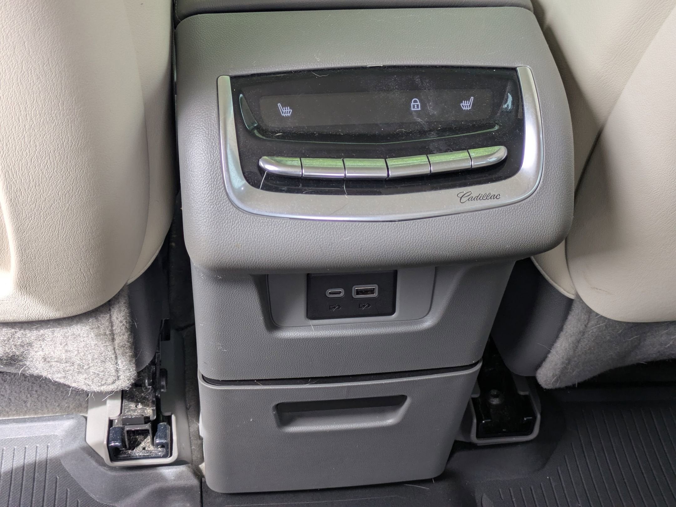 2023 Cadillac XT6 FWD Premium Luxury