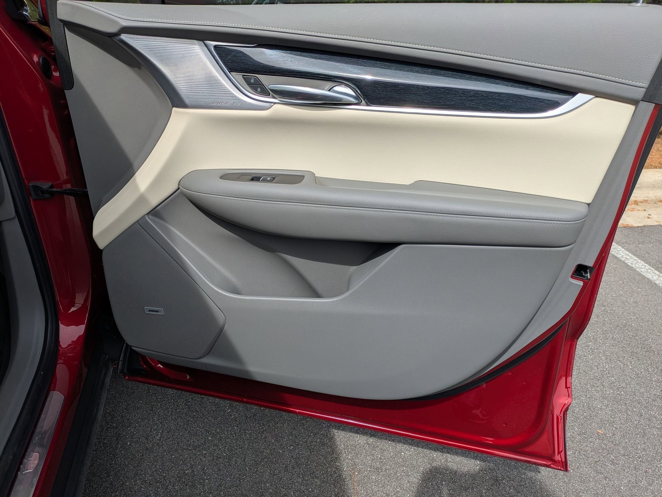 2023 Cadillac XT6 FWD Premium Luxury