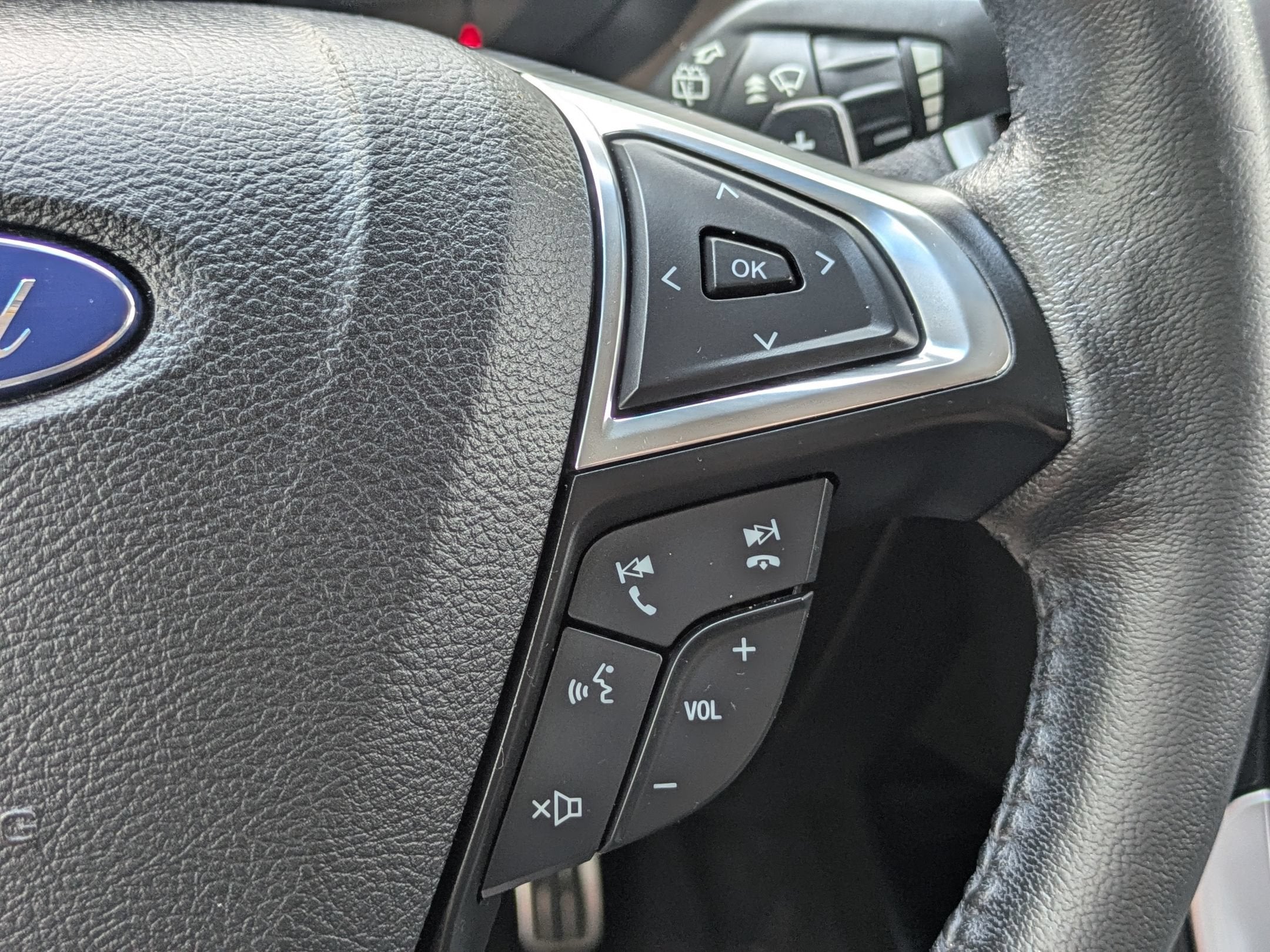 2015 Ford Edge Sport
