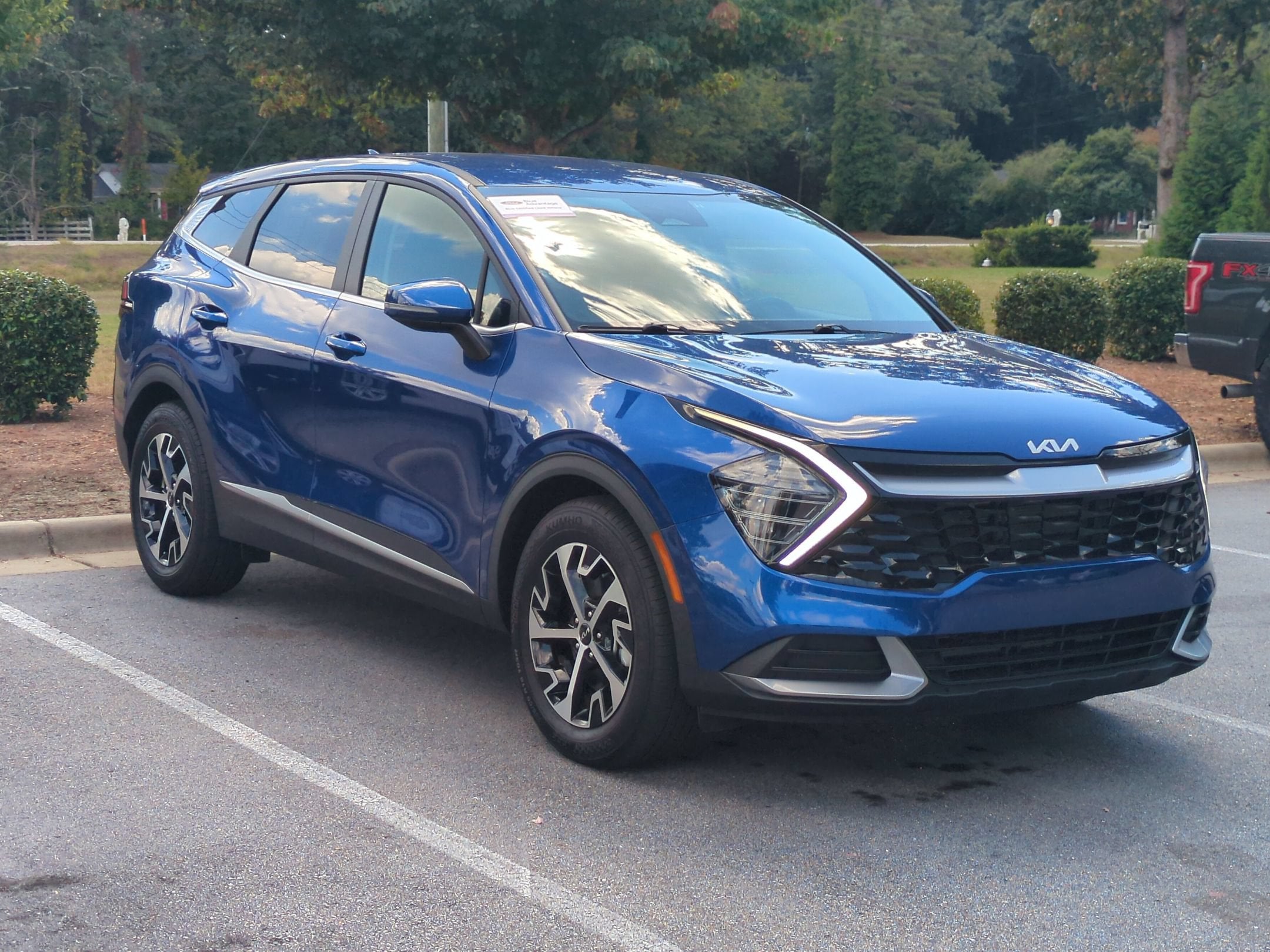 2024 Kia Sportage EX