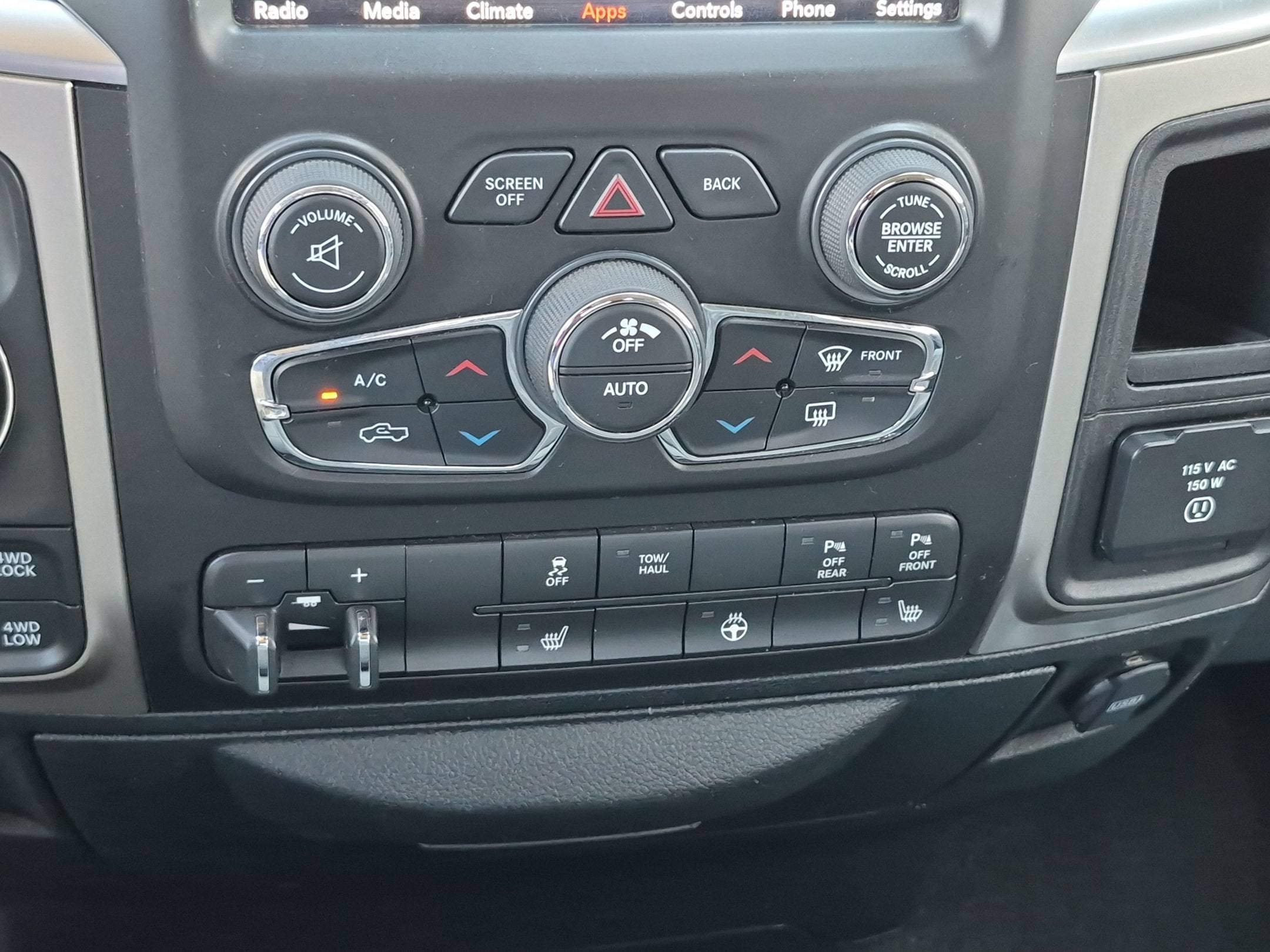 2018 RAM 1500 Big Horn