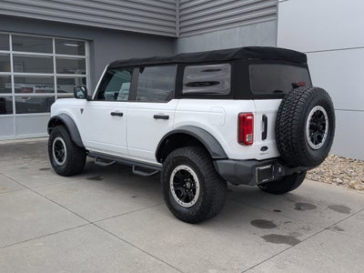 2021 Ford Bronco Base