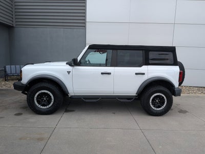 2021 Ford Bronco Base