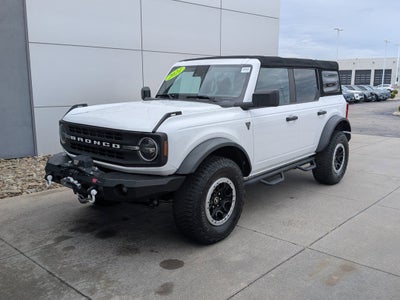2021 Ford Bronco Base