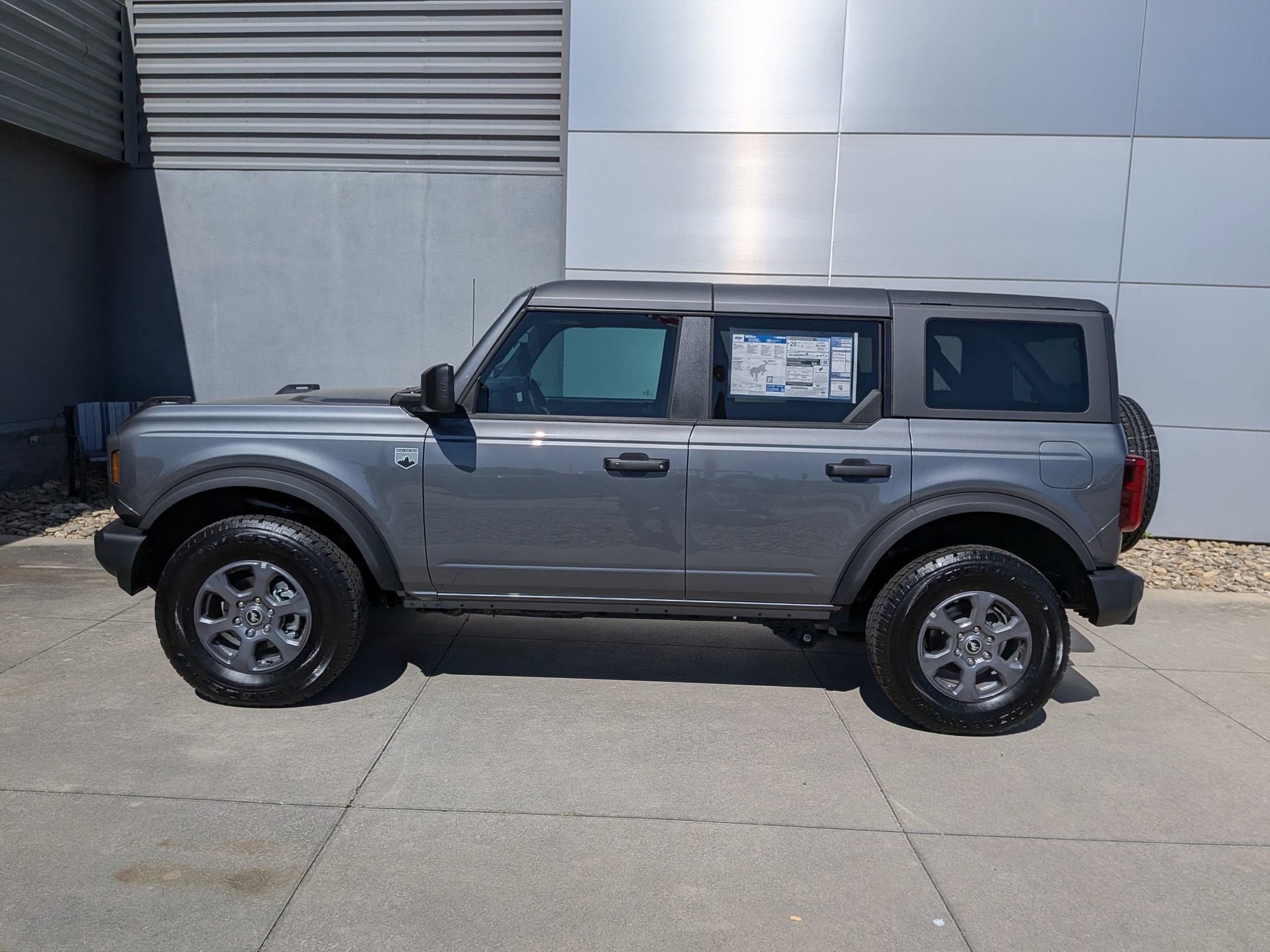 2025 Ford Bronco Big Bend - Crossroads Courtesy Demo