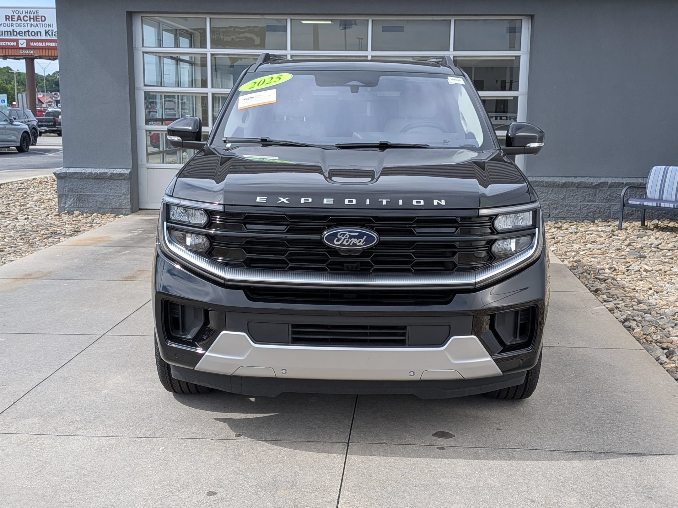 2025 Ford Expedition Platinum