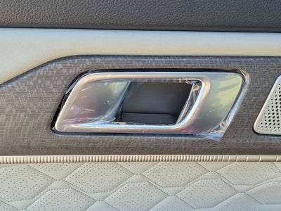 2027 Ford Explorer Platinum