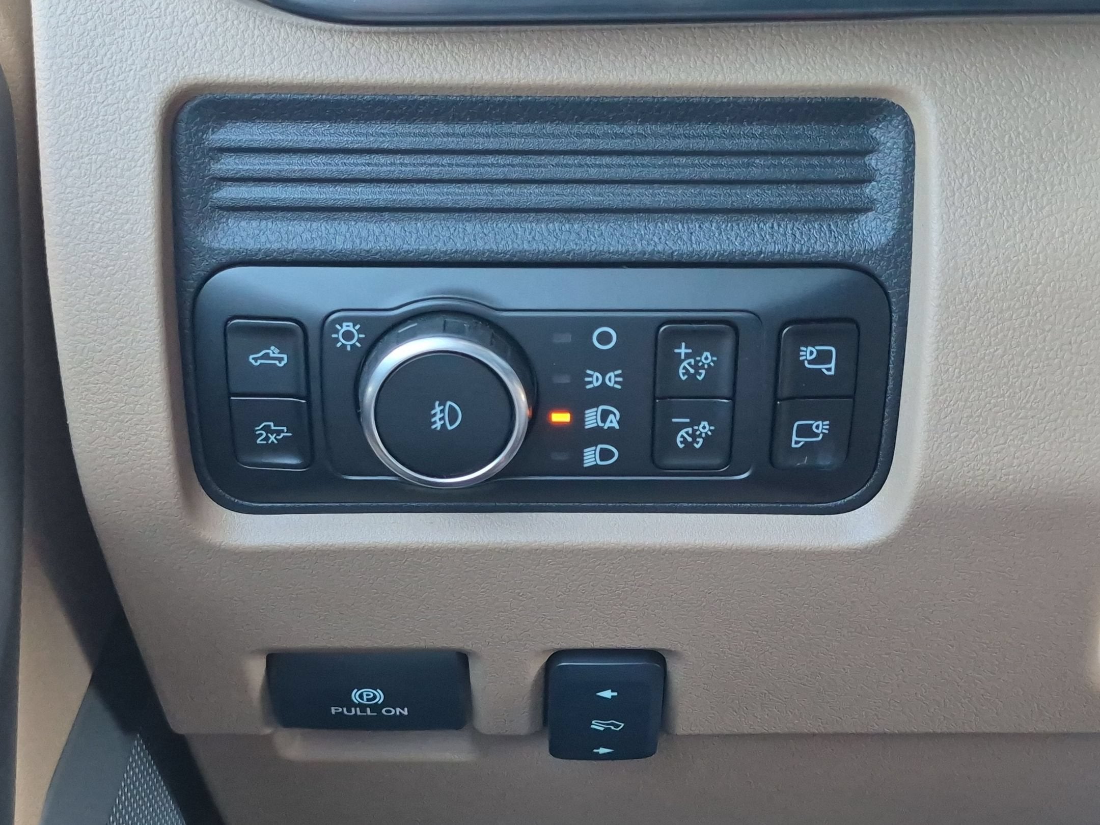 2027 Ford Super Duty F-250 SRW LARIAT