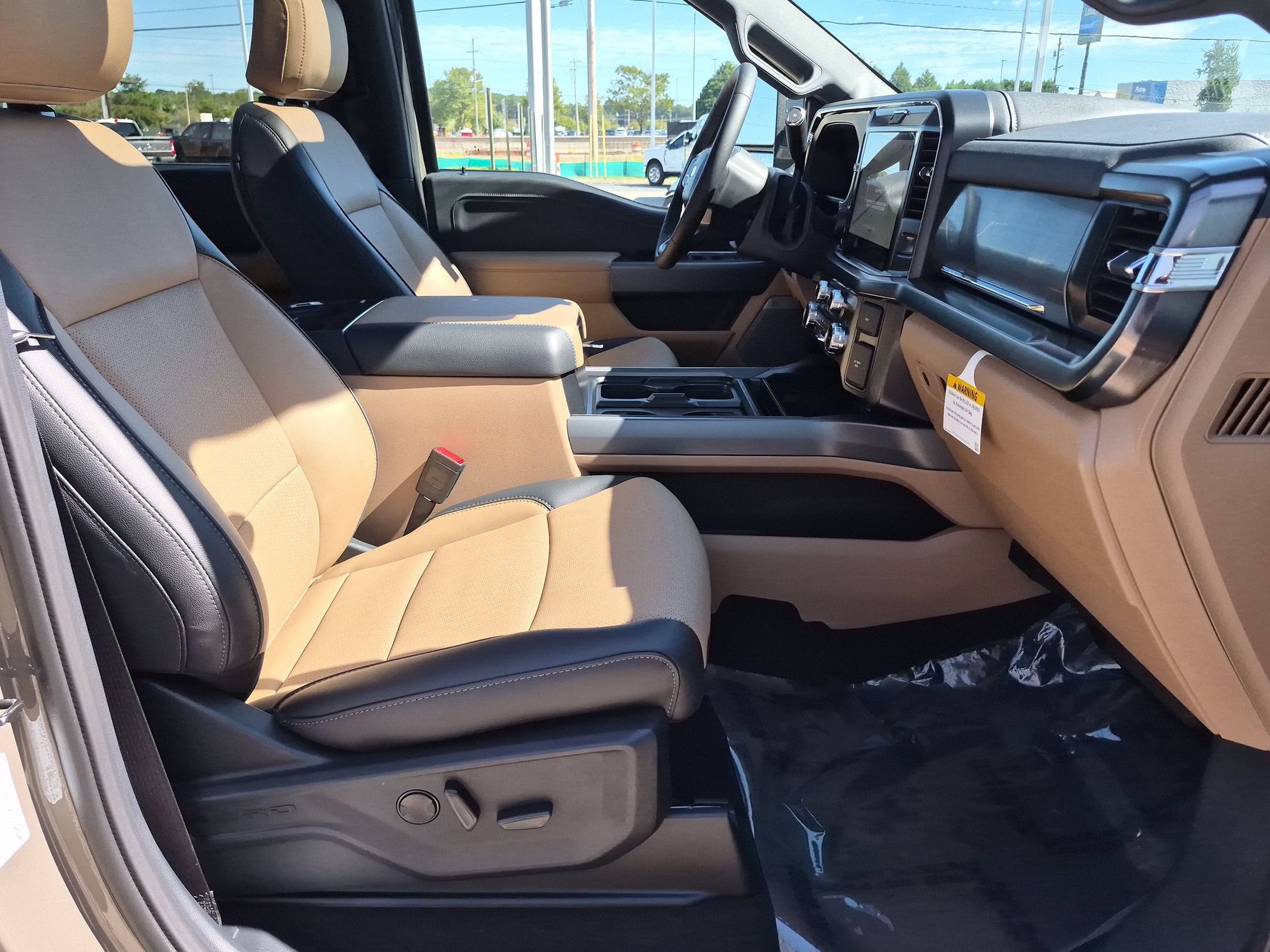 2027 Ford Super Duty F-250 SRW LARIAT