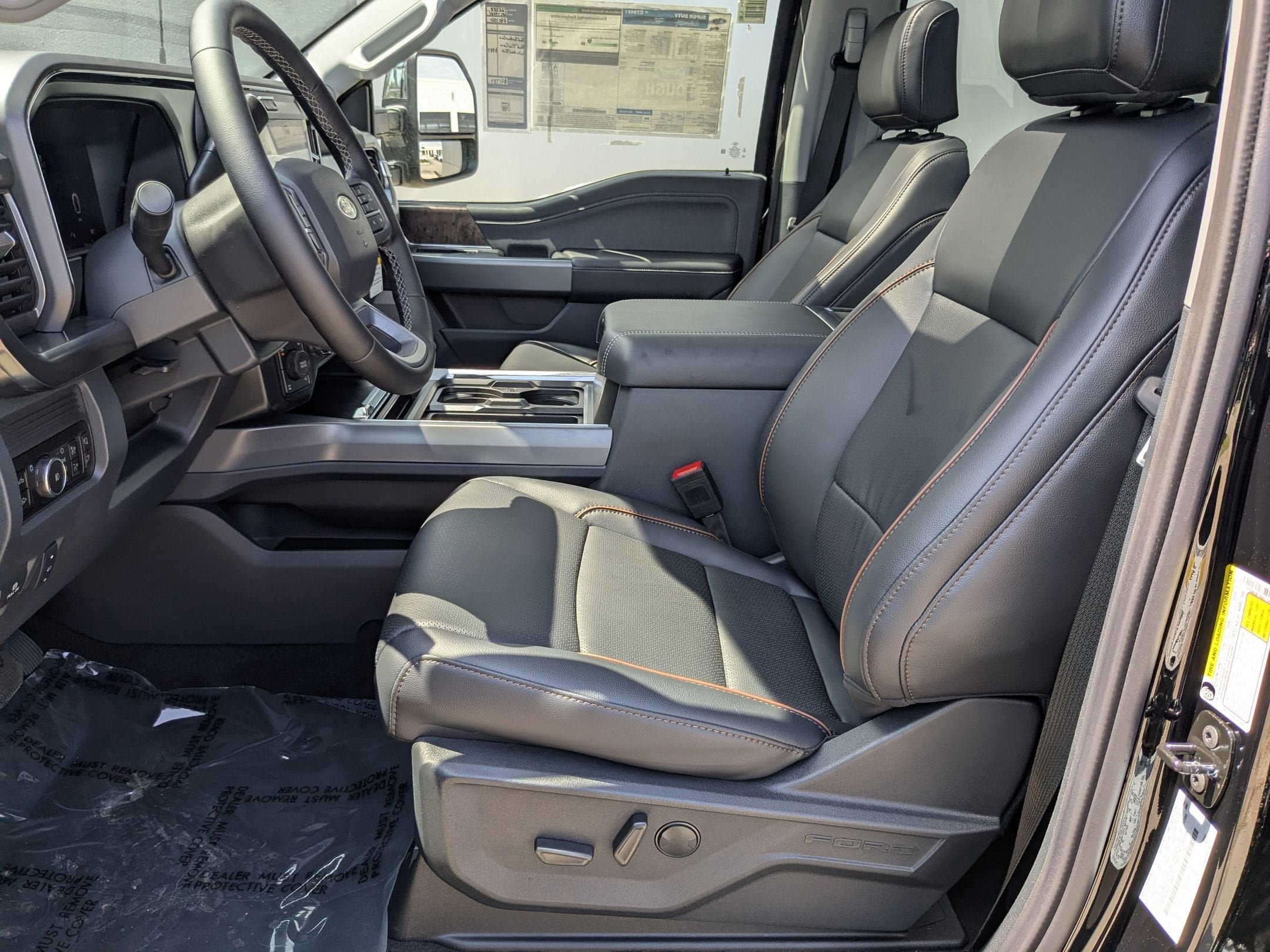 2025 Ford Super Duty F-350 SRW LARIAT