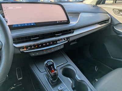 2024 Cadillac XT4 AWD Sport