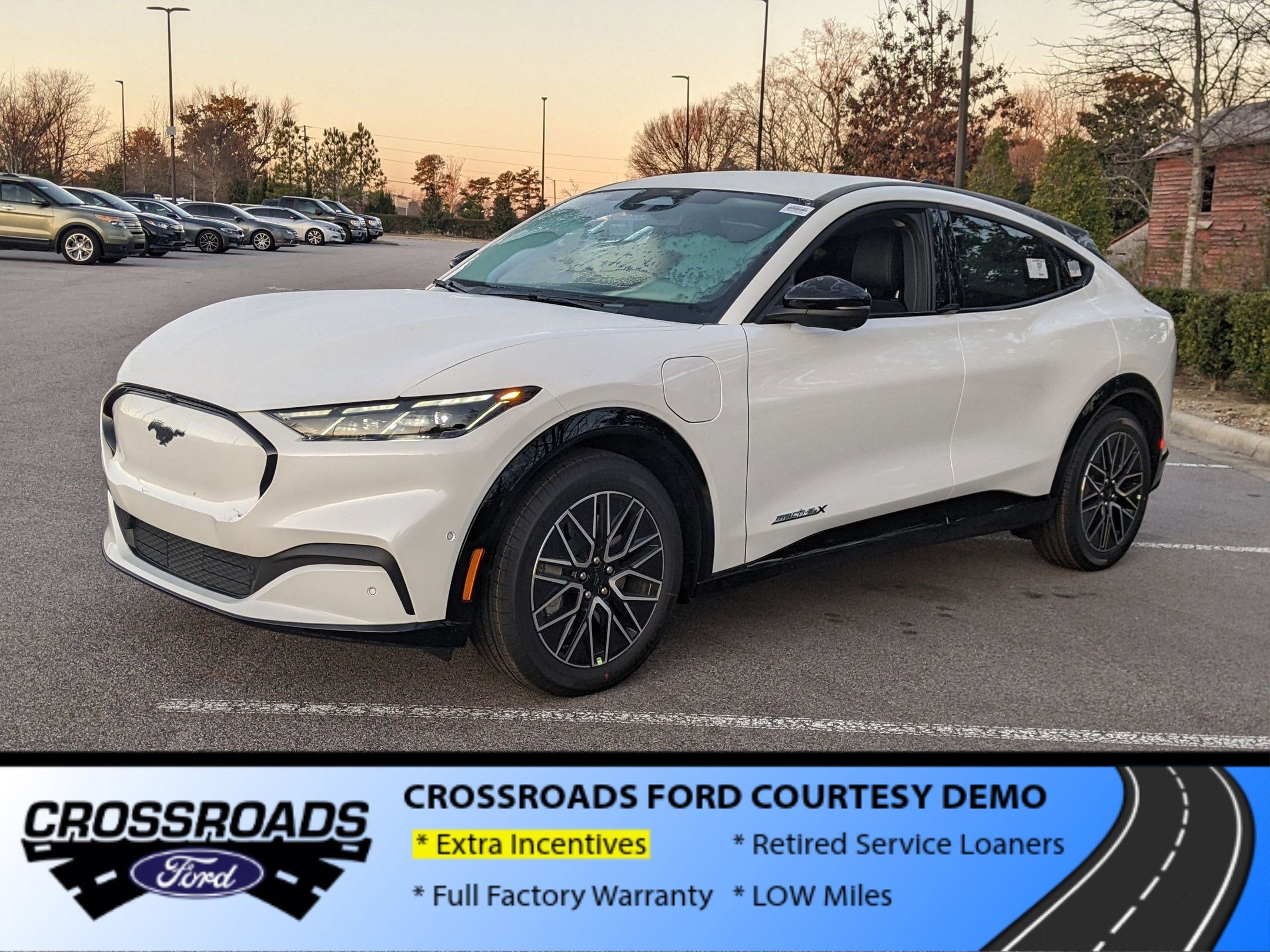 2024 Ford Mustang Mach-E Premium - Crossroads Courtesy Demo