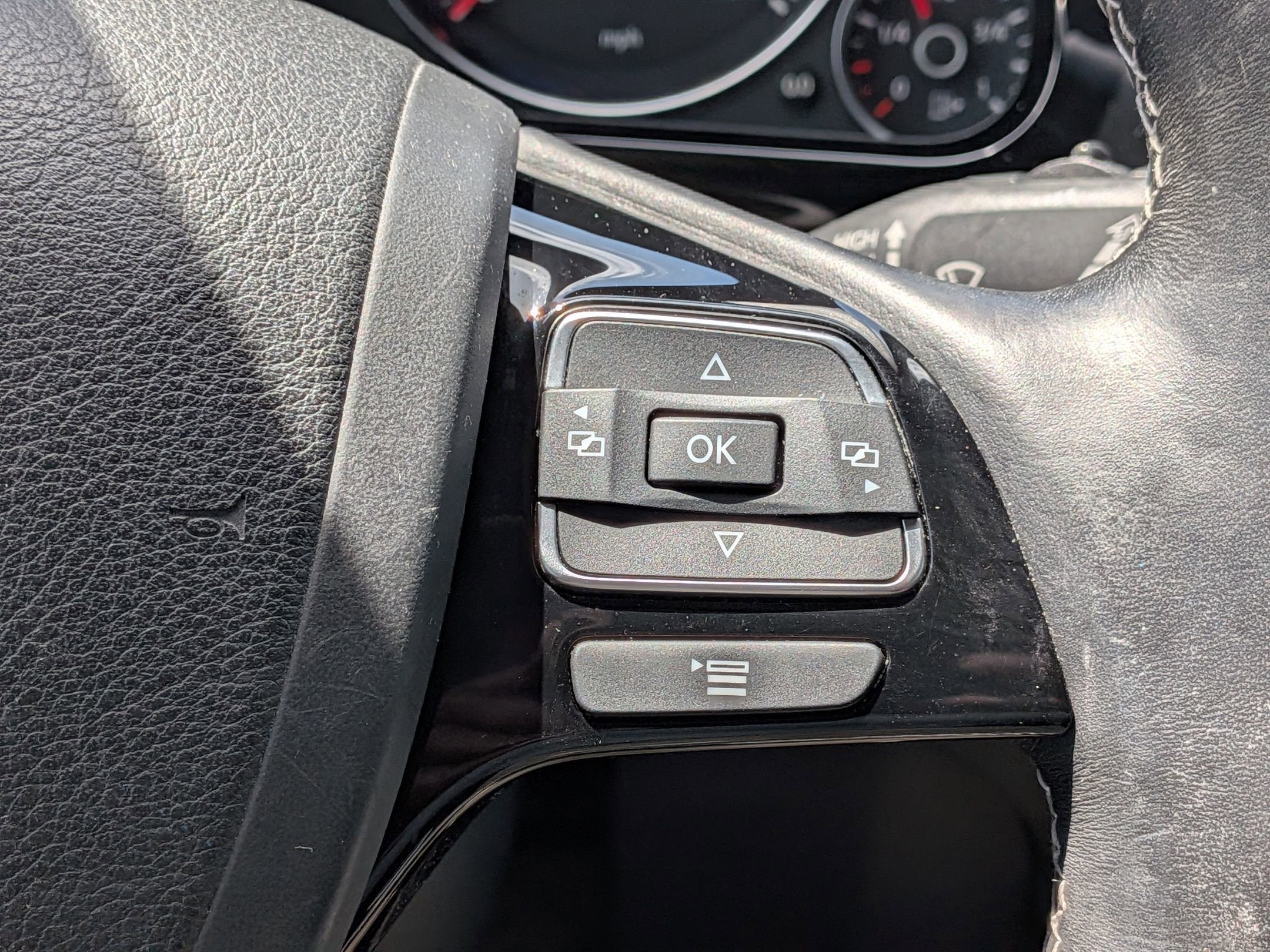 2017 Volkswagen Touareg Wolfsburg Edition