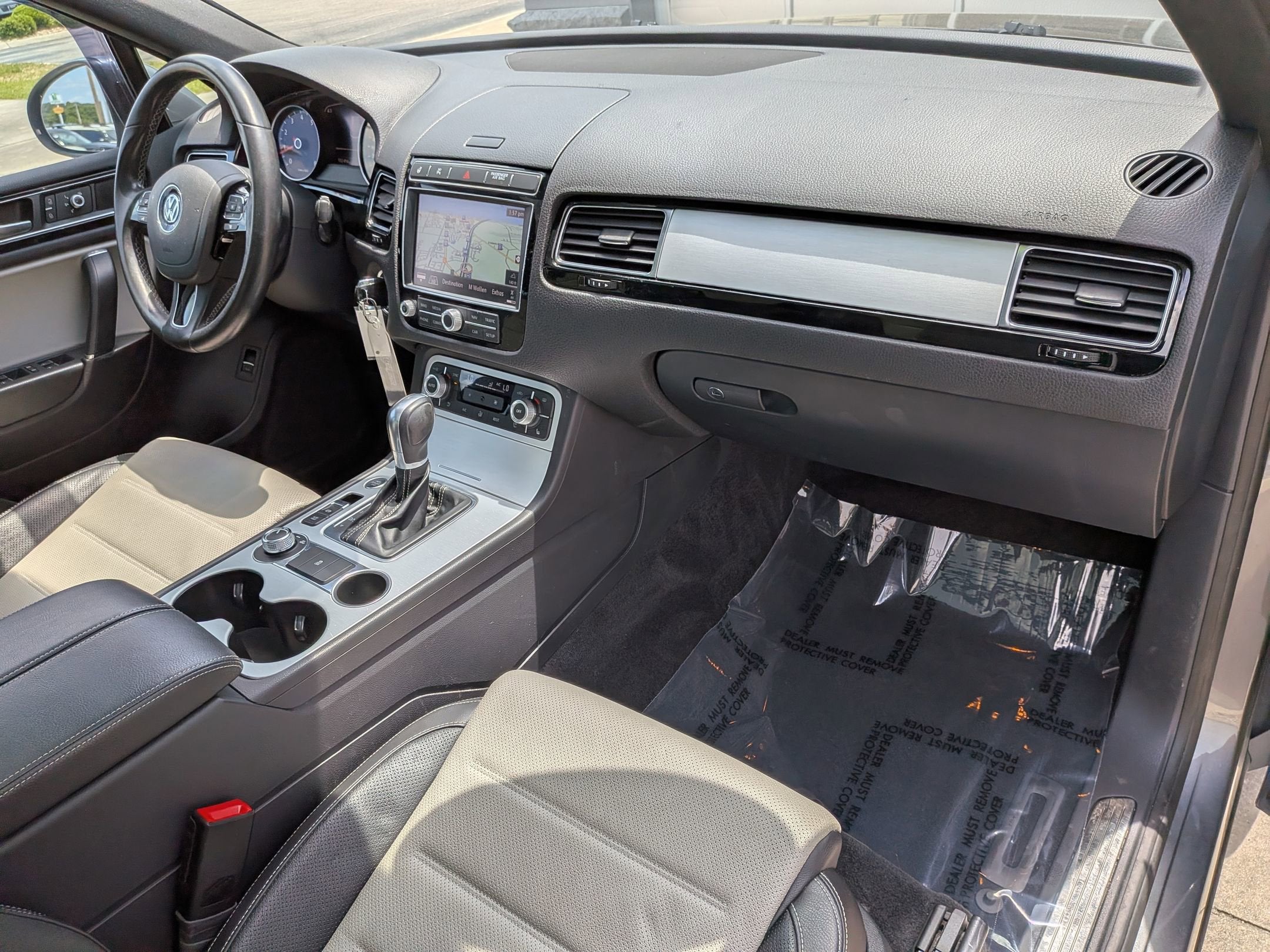 2017 Volkswagen Touareg Wolfsburg Edition