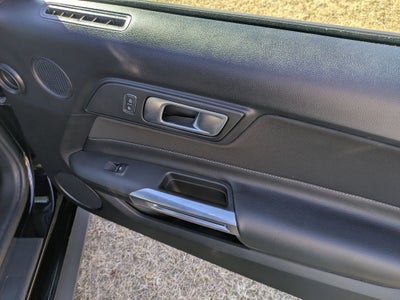 2022 Ford Mustang Mach 1