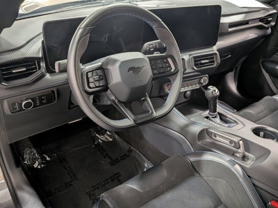 2025 Ford Mustang Dark Horse