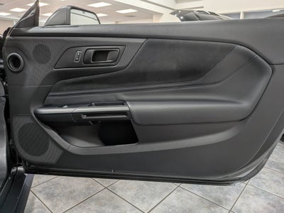 2025 Ford Mustang Dark Horse