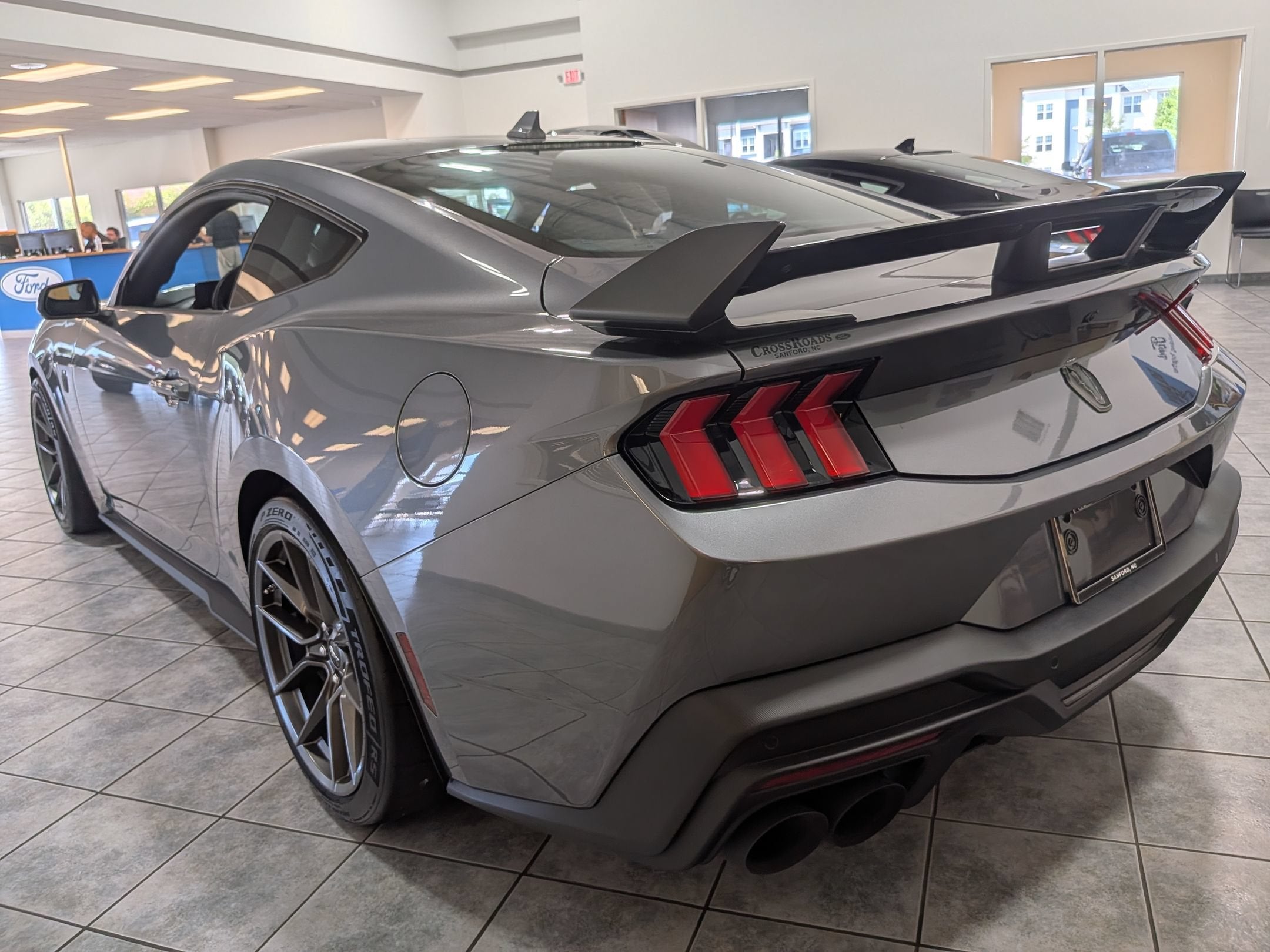 2025 Ford Mustang Dark Horse