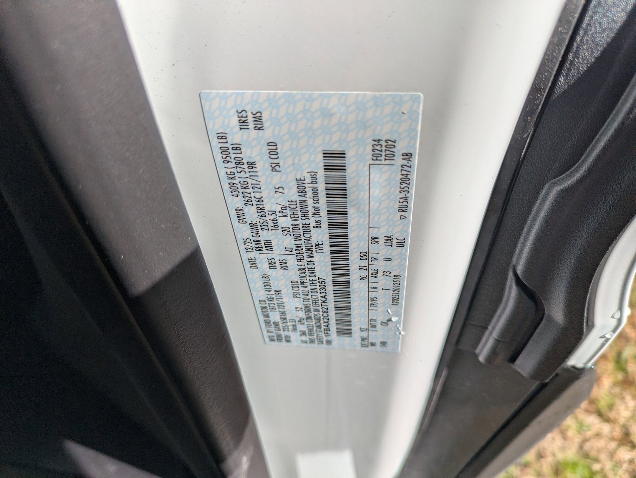 2026 Ford Transit Passenger Wagon XLT