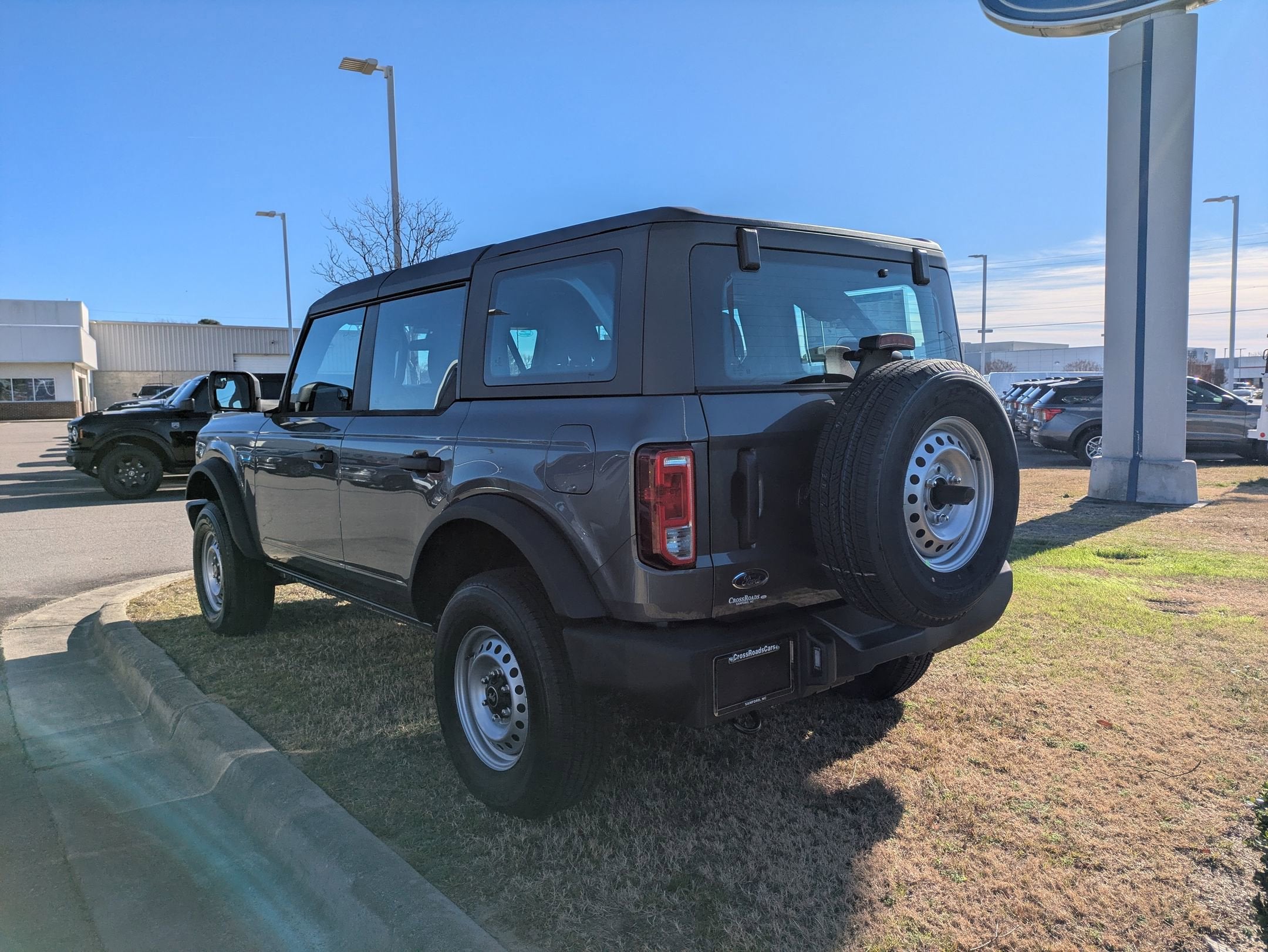 2025 Ford Bronco Base