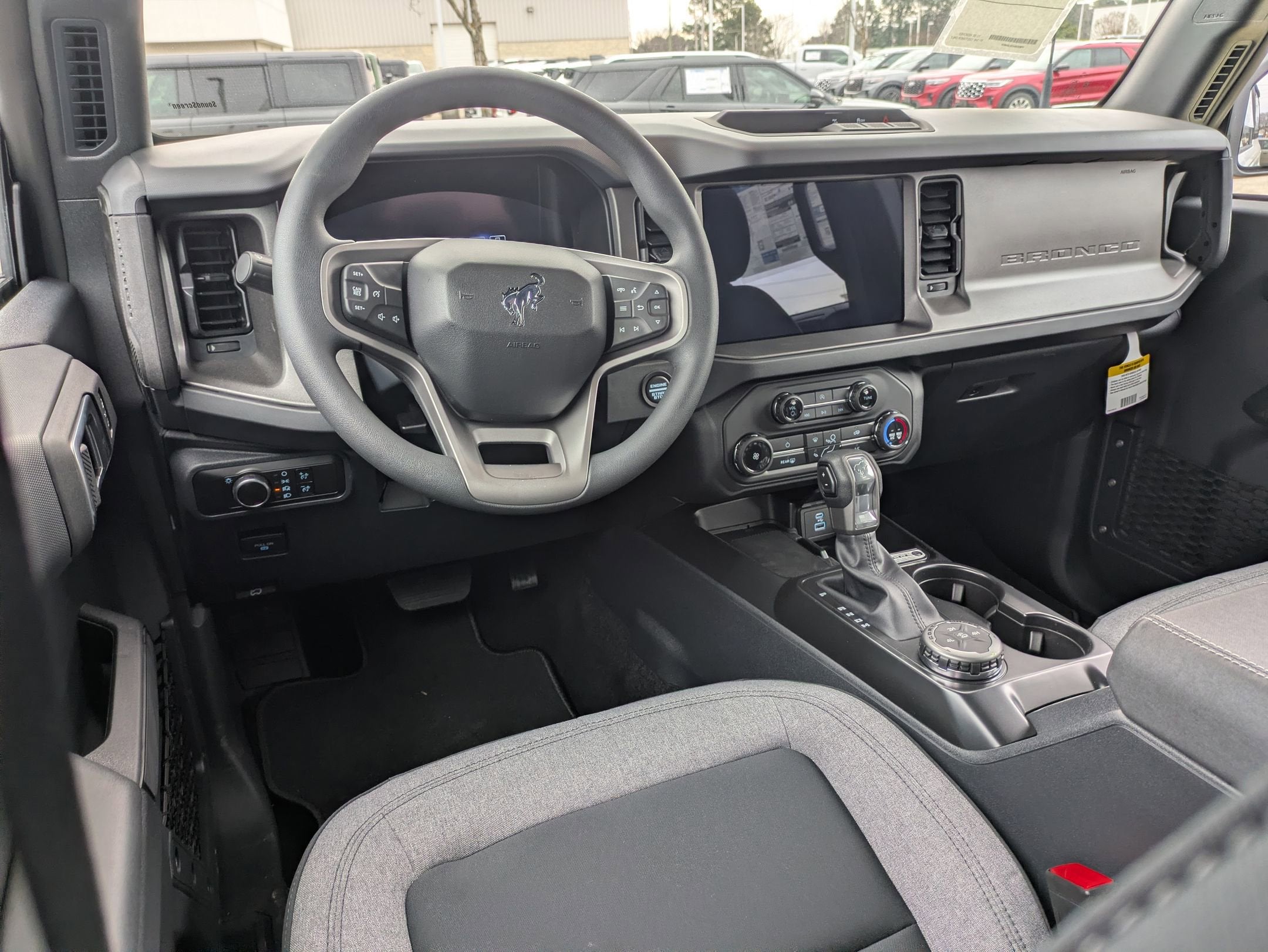 2025 Ford Bronco Base