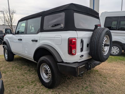 2025 Ford Bronco Base