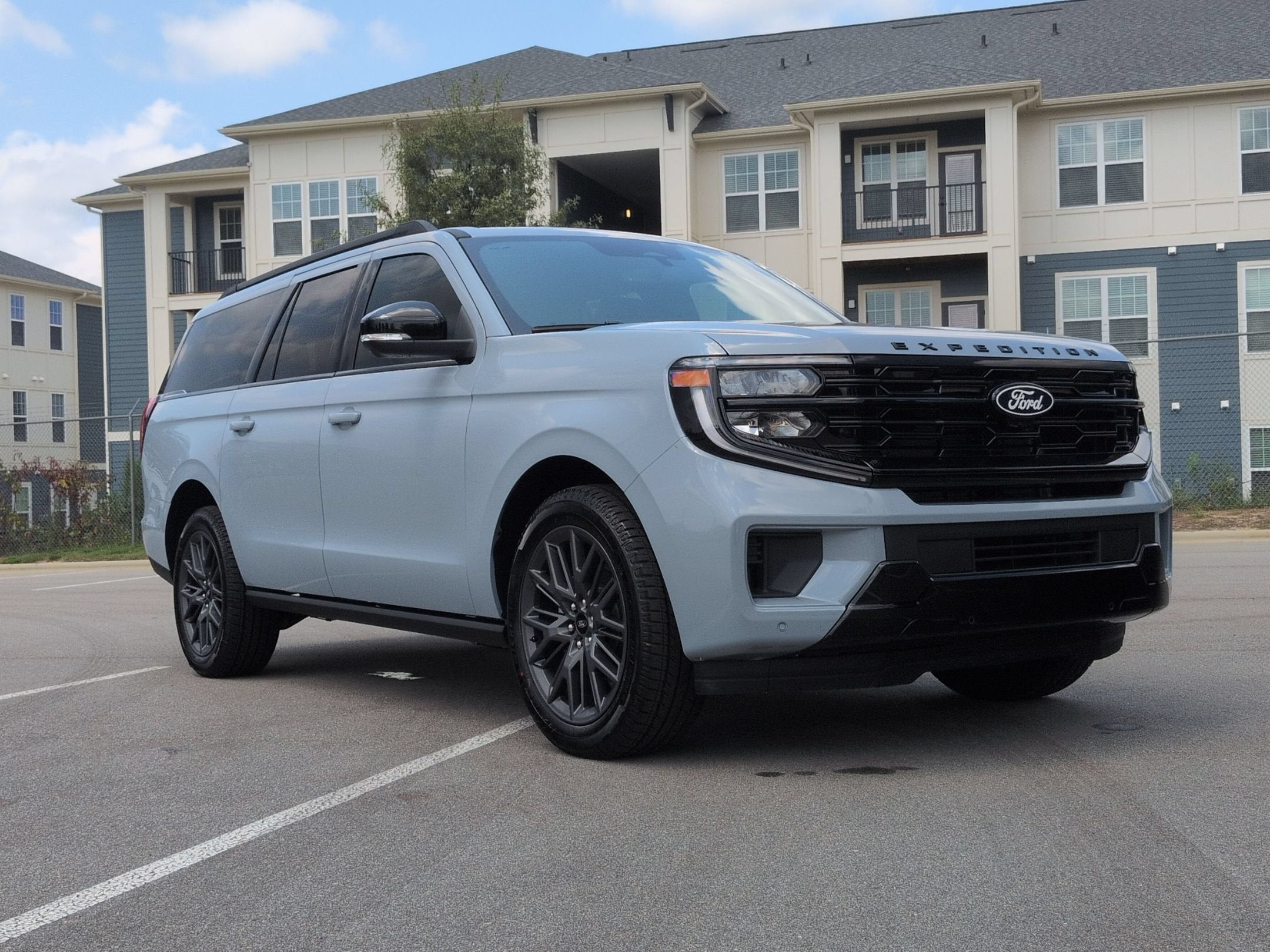 2027 Ford Expedition Max Platinum
