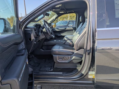 2022 Ford Expedition Platinum