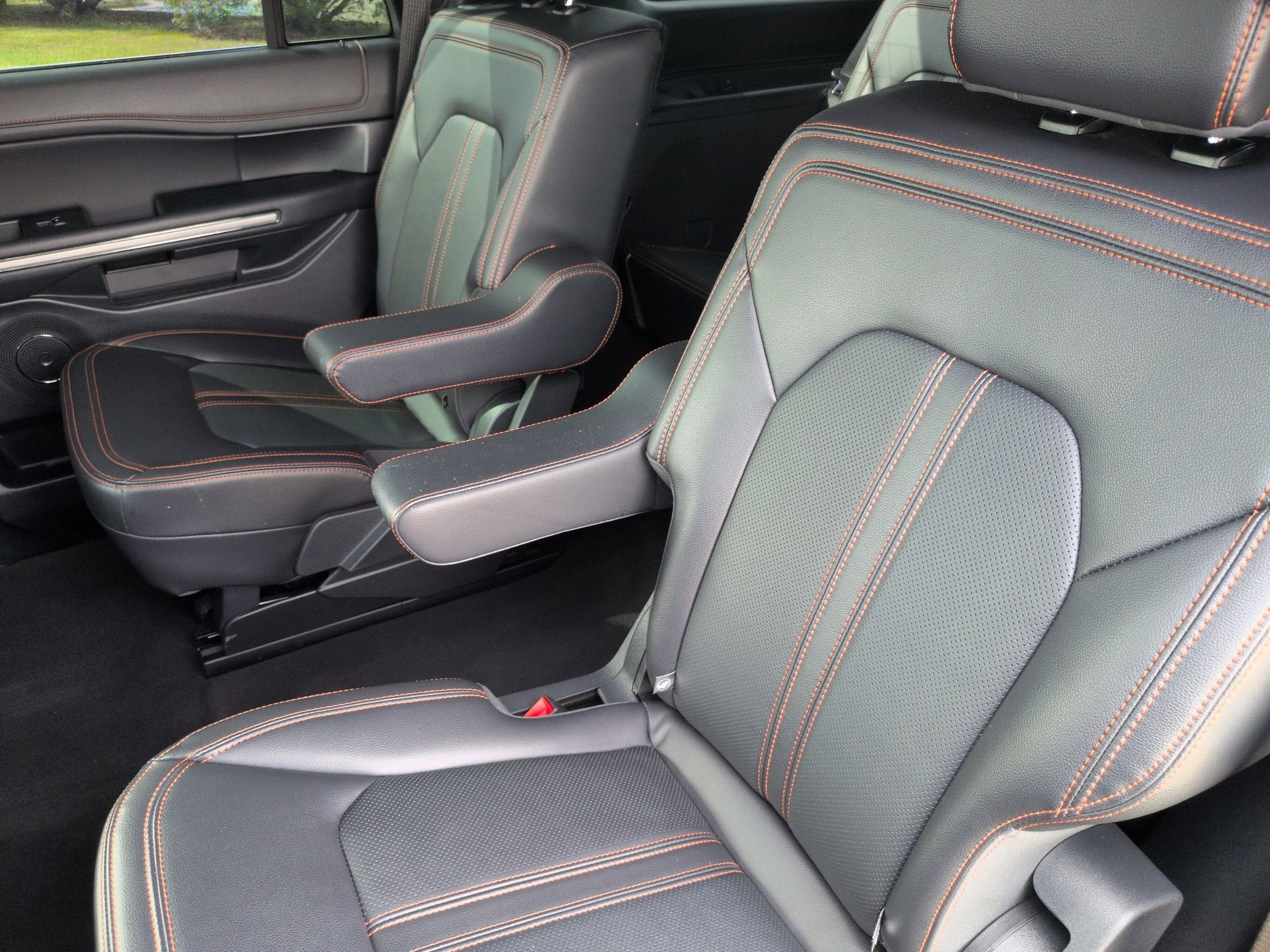 2024 Ford Expedition Timberline