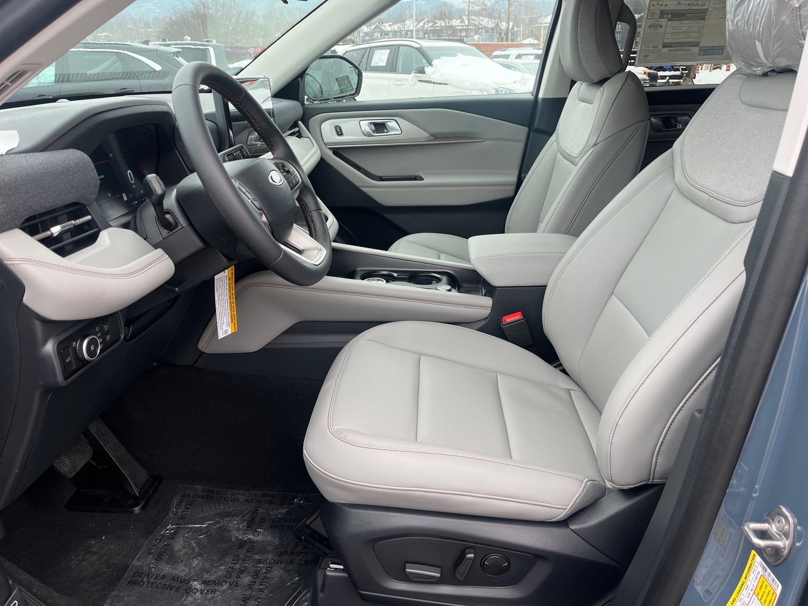 2026 Ford Explorer Active w/200A Pkg
